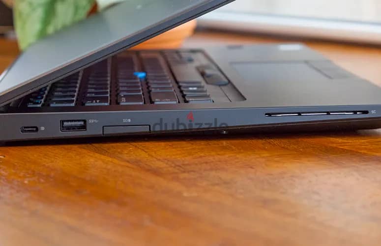 Dell latitude 5490 1