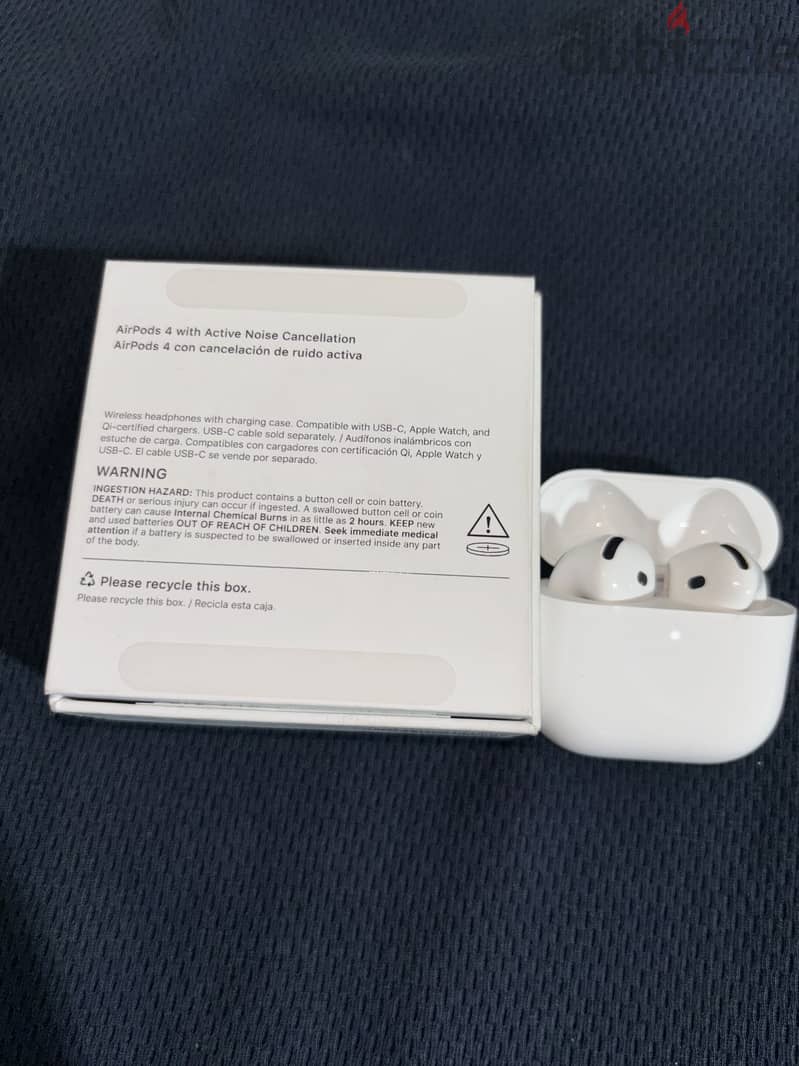 Air Pods 4 with Active Noise Cancellation 2