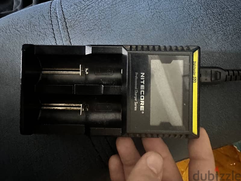 Nitecore D2 1