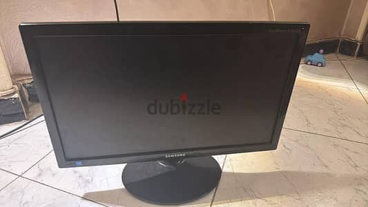 شاشة كومبيوتر LED سامسونج 19 بوصة