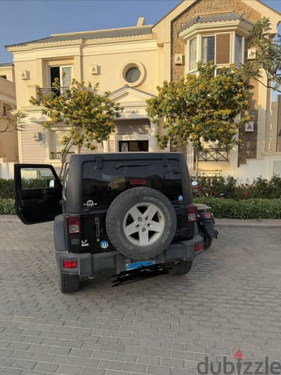 Jeep Wrangler 2013 بحالة ممتازة - جاهزة للمعاينه