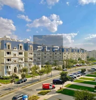 تاون هاوس استلام فوري مقدم وتكمله اقساط لسرعه بيعه في كمبوند ماونتن فيو 1.1 القاهره الجديده