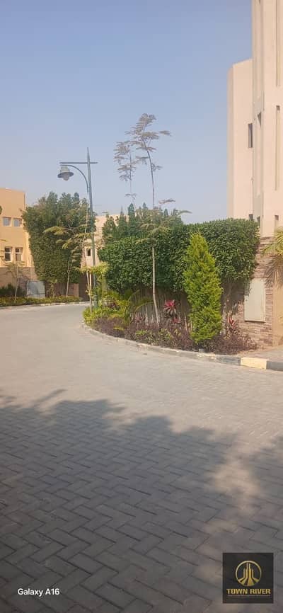 فيلا للبيع في كمبوند الحياه ريزيدنس التجمع الاول المستثمرين الشماليه