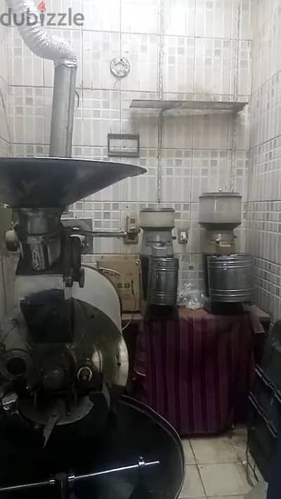 محل للبيع