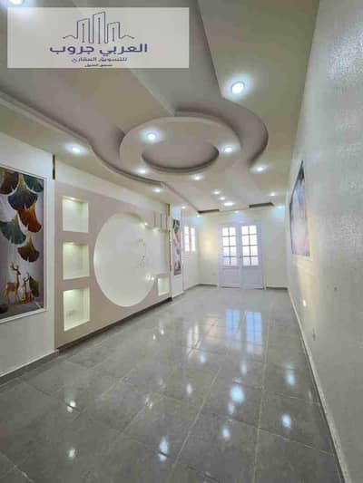 شقه في الإسكندرية شاطئ النخيل بجوار شارع الرئيسي موقع سكني ممتاز شامل الخدمات
