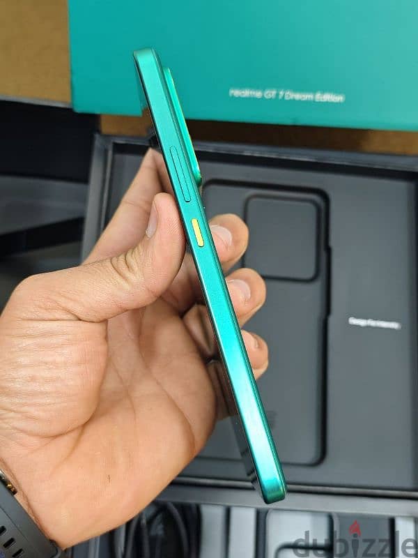 Realme GT 7 6