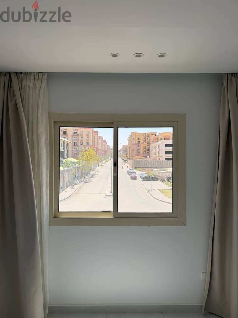 Degla Palms Compound 2