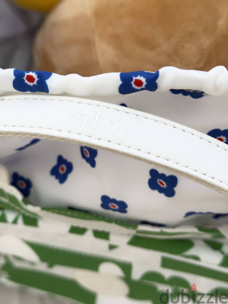 Kipling JIHOON Kipling X Minju Kim Medium Tote - Minju Multi PRT 17