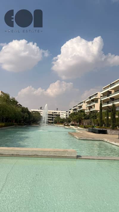 للإيجار أرضي بحديقة مفروش بالكامل بحمام سباحه خاص اول سكن كمبوند ليك فيو ريزيدنس (Lake View Residence)