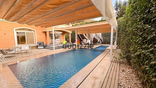بتشطيبات فندقيه فاخره فيلا مستقله K كلاسيك بحمام سباحه في مدينتي 530م Madinaty