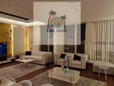5 bedroom pent house in seashell