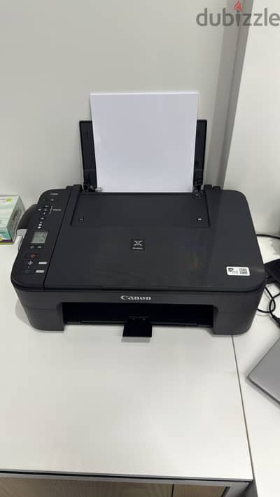 Printer like new   Used only one month