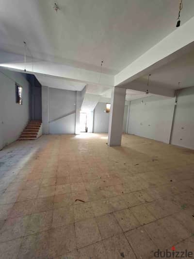 مصنع للإيجار في العبور ٣٠٠ متر نشاط هندسي