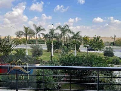 للبيع في مدينتي شقة 151م B8 فيو جاردن أمام The spine tower  حصة جراج تحت الارض  بلوكيشن ممتاز خطوات من المدرسة البريطانية و مجمع البنوك و المسجد و الماركت في مدينتي القاهرة الجديدة