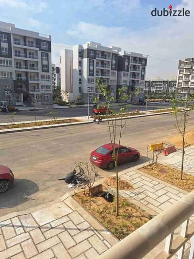 شقة للبيع مميزة جدا فى مدينتى بمساحة 74م مميزة جدا