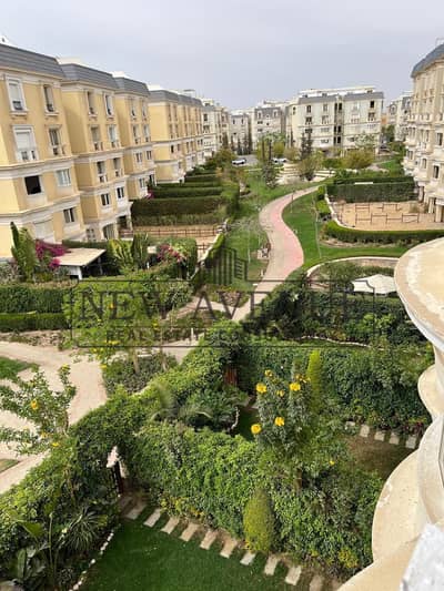 Ivilla roof للإيجار مجهزة بالمطبخ و التكيفات  بموقع مميز يطل على منظر خضراء و حمام السباحة