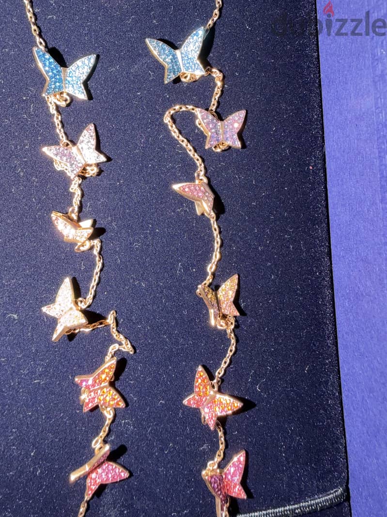 Swarvski lilia buttefly necklace 5