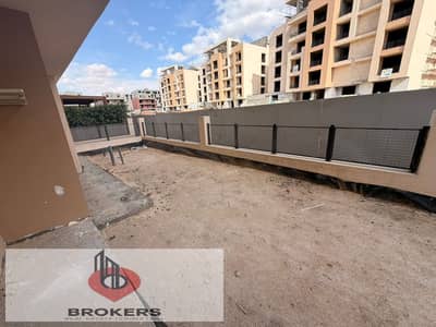 Quarter villa for sale in Taj City at an incredible price