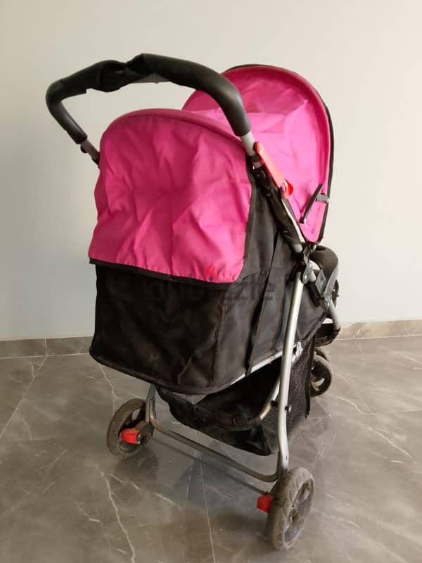 stroller 1