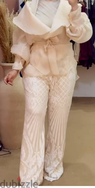 طقم سواريه