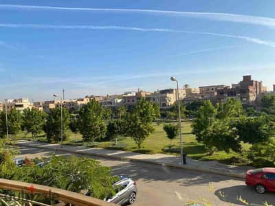 شقة للايجار جنوب الاكاديمية ب القاهرة الجديدة التجمع الخامس مسجد الشرطة الجامعة الكندية مدرسة الحياة مدرسة المتروبوليتان فيلات كايرو فيستفال خدمات