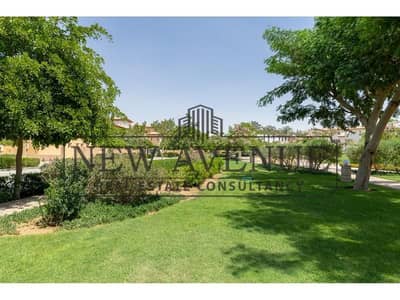 شقة متشطبة كامل للبيع فى هايد بارك القاهرة الجديدة Hyde park New Cairo فى موقع متميز فيو لاندسكيب الاستلام 2028
