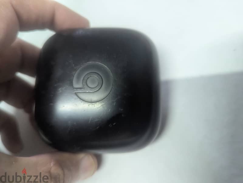 Power beats pro 1