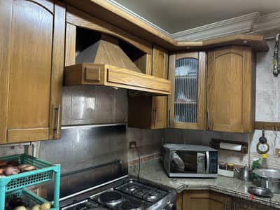 مطبخ خشب أرو ماسيف كالجديد تصميم مميز بسعر رائع