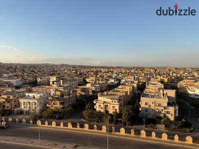 شقة للإيجار في زد ويست 161م 3 غرف بالمطبخ والتكييفات والأجهزة موقع مميز