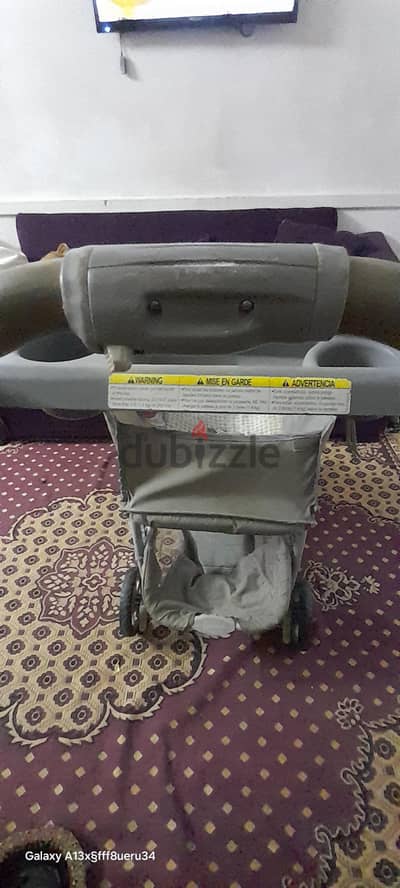 ,عربه اطفال بالفرامل  بحاله جيده