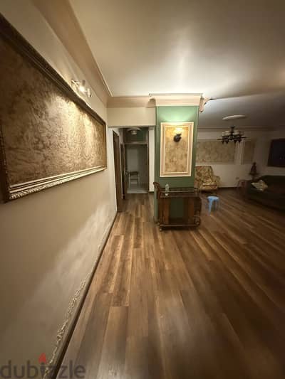 2 Bedrooms 165 sq.M Apartment for sale 5,500,000 EGP in Sarayat El Maadi, Maadi