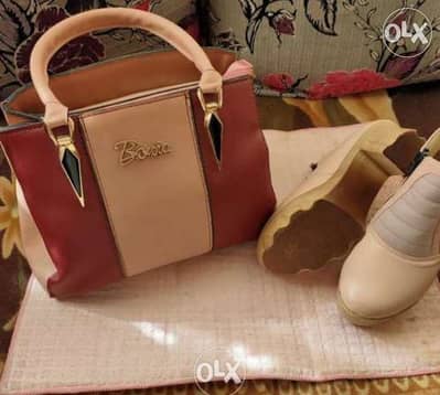 شوز وشنطة جديد بالسيلوفان
