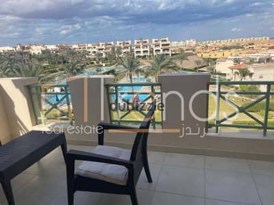 شالية 125 متر للبيع فى لافيستا 7 العين السخنة يطل على حمام السباحة والبحر وبسعر مثالى جداً استلام فوري