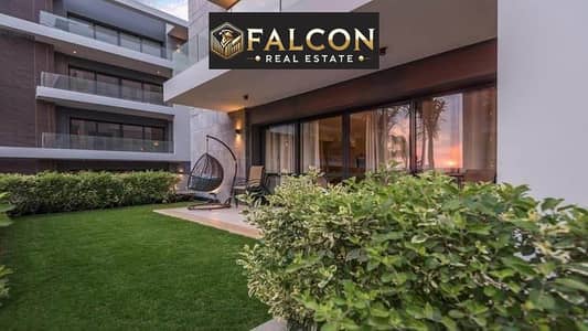 شقه 3 غرف ارضى بجاردن 155م + 40م جاردن للبيع بدبل فيو لاجونز ولاند سكيب فى لافيستا الباتيو سولا الشروق بالقرب من التجمع والجامعه الامريكيه AUC