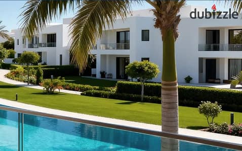 For sale twinhouse ready to move  directly on the lagoon prime location in front of Beverly Hills