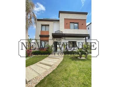 Townhouse Under Market PRICE IN Azzar  WITH Best Price - PRIME LOCATION READY TO MOVE