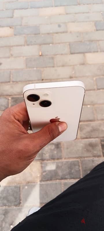 IPhone 14 3