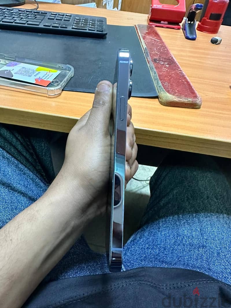 13 برو ماكس 2