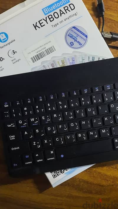 keyboard Bluetooth for tablet and ipad used like neww