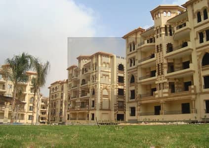 Apartment 185m special finishing sale Prime view in Hayati Residence New cairo