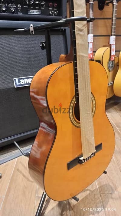 Classical guitar جيتار كلاسيك