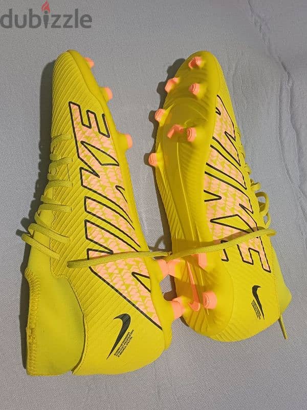 Nike mercurial 5