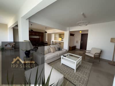 Furnished apartment for sale in Degla, Maadi, prime location near all services, ideal for upscale living or investment.
