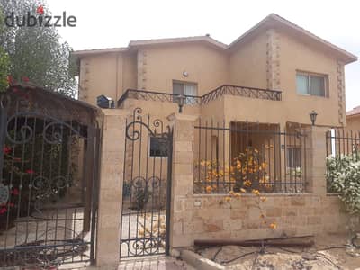 فيلا للبيع في طريق مصر اسكندرية الصحراوي مساحة 220 م