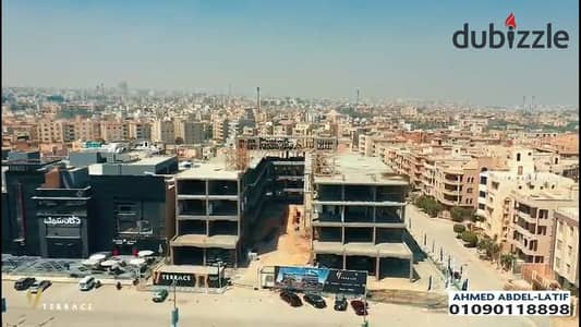 مكتب للبيع 170 متر فى التجمع الخامس امام الجامعه الامريكيه مباشرة
