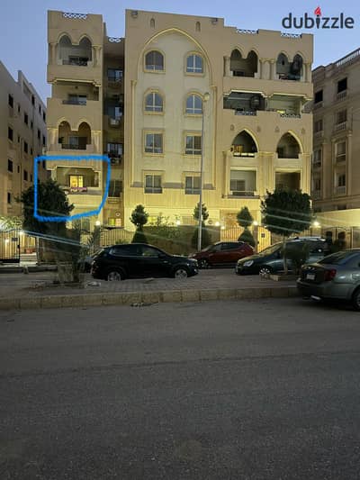 شقة للبيع 145 متر اللوتس الجنوبية منطقة 9 التجمع الخامس القاهرة الجديدة واجهة على شارع رئيسي وميدان بجوار مسجد اليسر والجامعة الأمريكية حصة جراج
