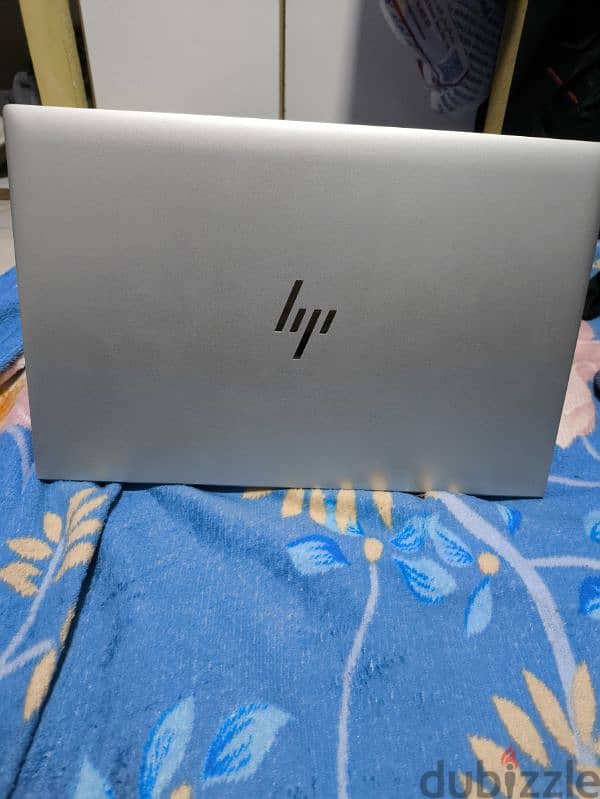 HP elitebook 835 g8 1