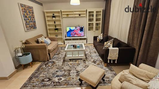 شقة فاخرة مفروش للإيجار في كايرو فيستيفال سيتي