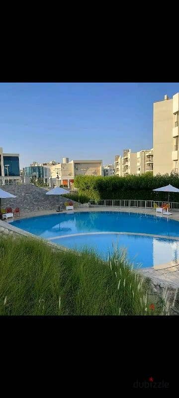 شقه للايجار المفروش داخل كمبوند ذا ادرس الشيخ زايد