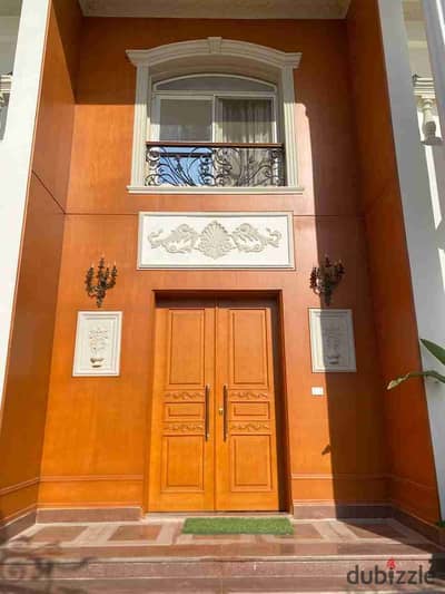 VIP villa for sale in the seventh neighborhood, the most upscale neighborhoods of Al-Abour